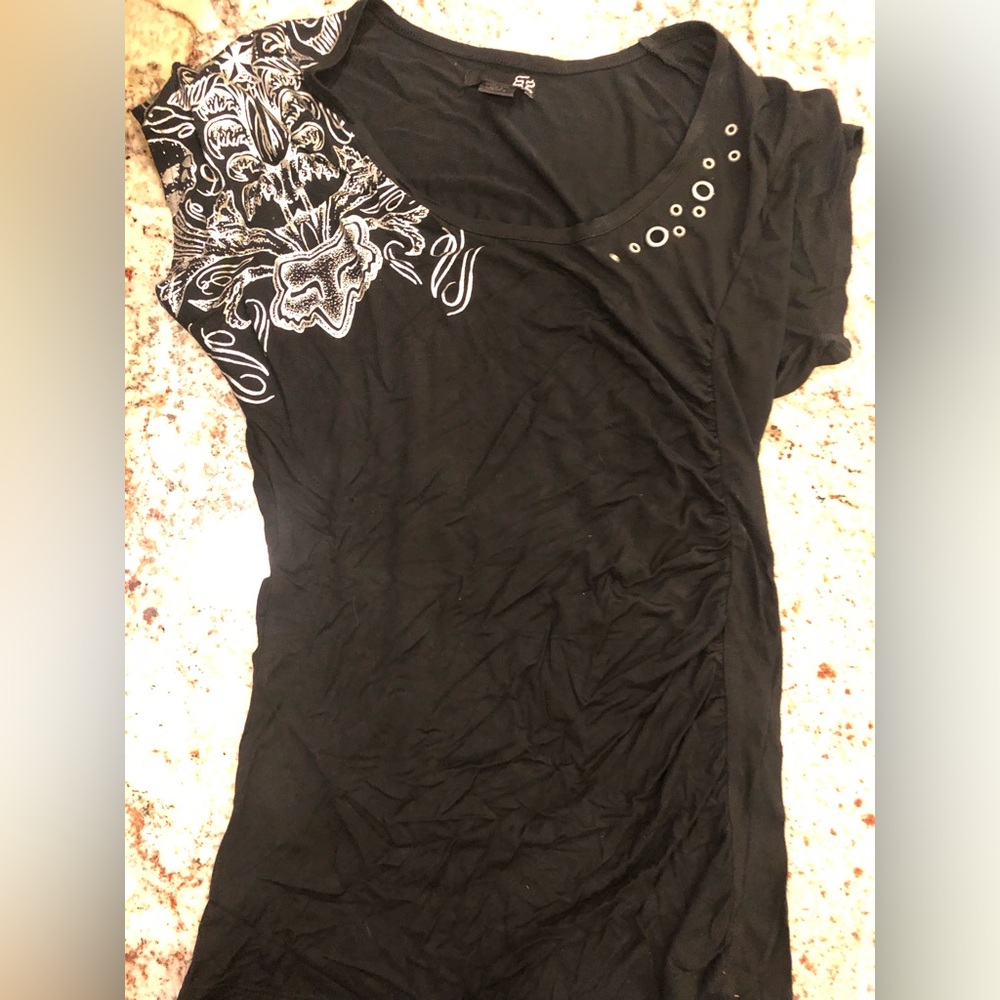 Fox shirt barely worn like new